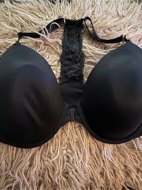 Victoria’s Secret Black Lace-Back Bra